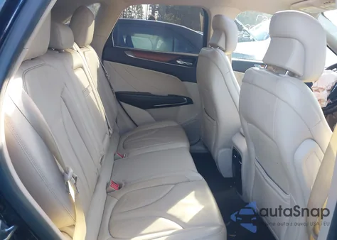 2017 Lincoln Mkc Select z USA, uszkodzony, nr VIN 5LMCJ2C97HUL34457